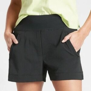 Athleta Trekkie North Short Black Hiking Travel Activewear Womens 14